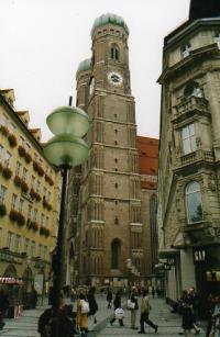 frauenkirche.jpg