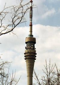 fernsehturm_nah.jpg